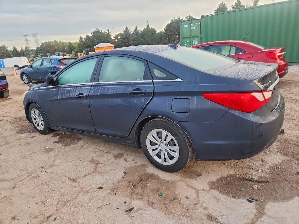 2012 HYUNDAI SONATA GLS  