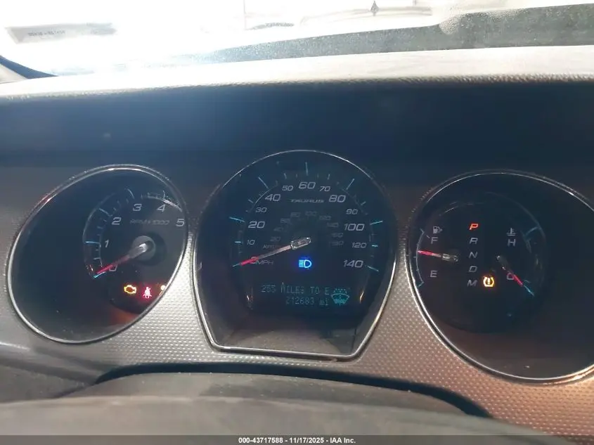 2011 FORD TAURUS SEL