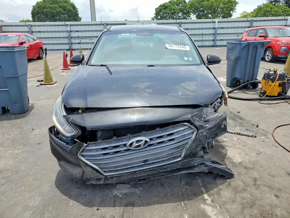 2018 HYUNDAI ACCENT SE  
