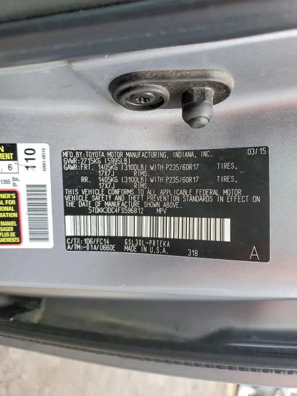 2015 TOYOTA SIENNA LE 8 PASSENGER  