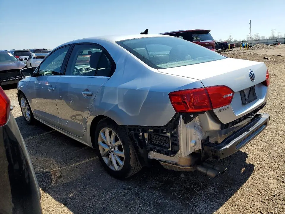2014 VOLKSWAGEN JETTA SE  
