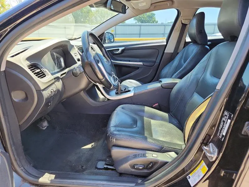 2015 VOLVO S60 PREMIER  