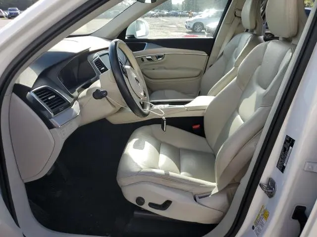 2021 VOLVO XC90 T5 MOMENTUM  