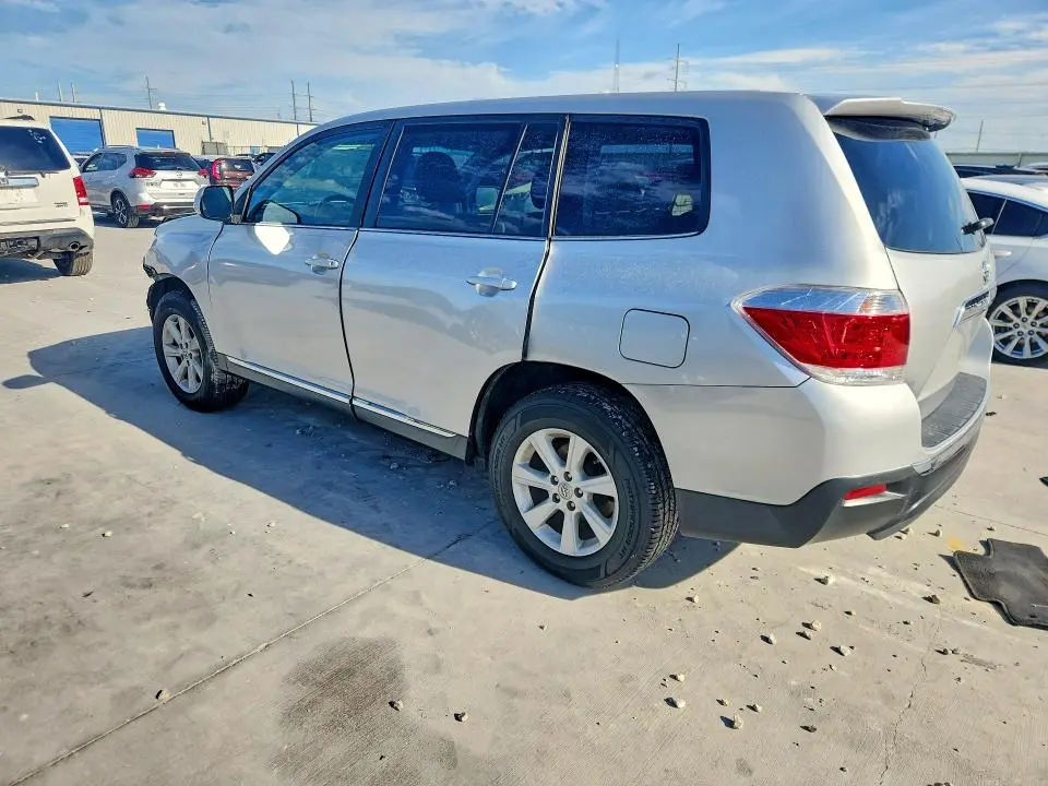 2013 TOYOTA HIGHLANDER BASE  