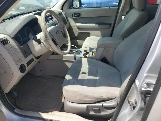 2010 FORD ESCAPE XLT  