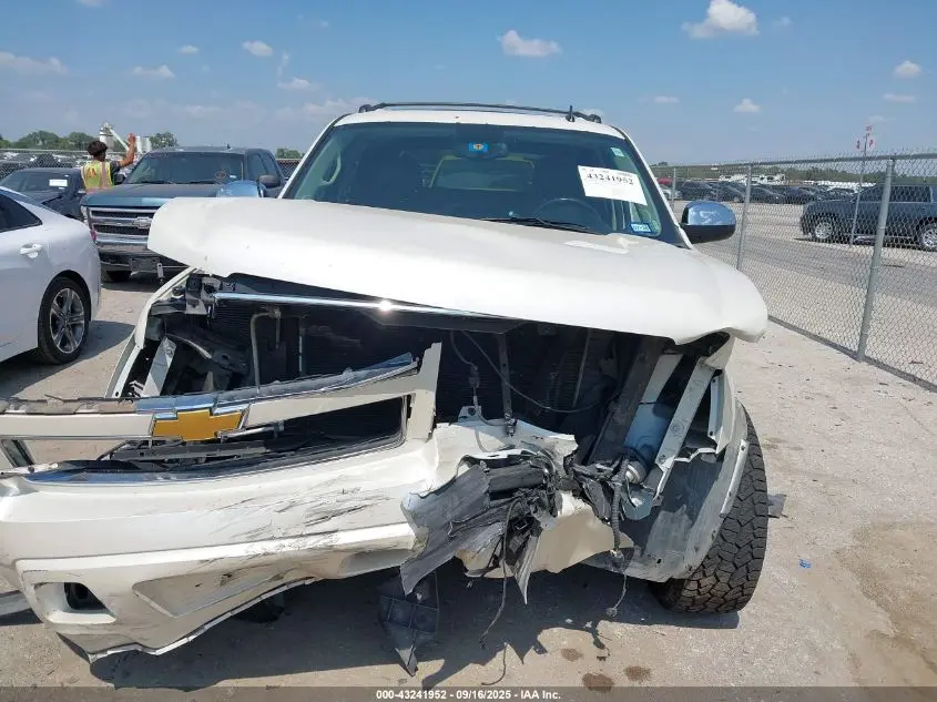 2013 CHEVROLET AVALANCHE LTZ
