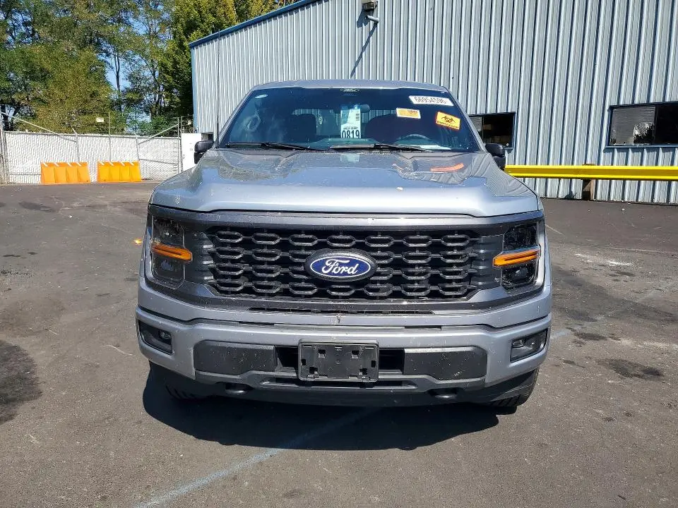 2024 FORD F150 STX  