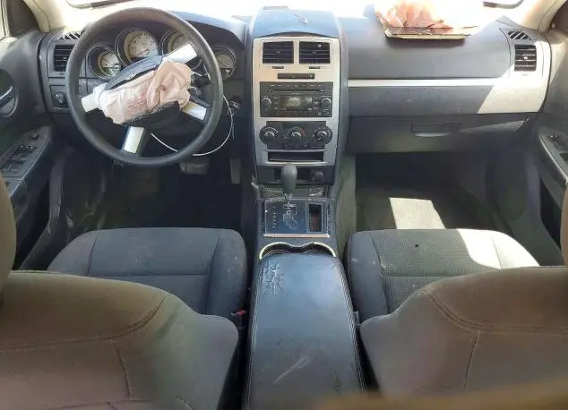 2010 DODGE CHARGER SXT  