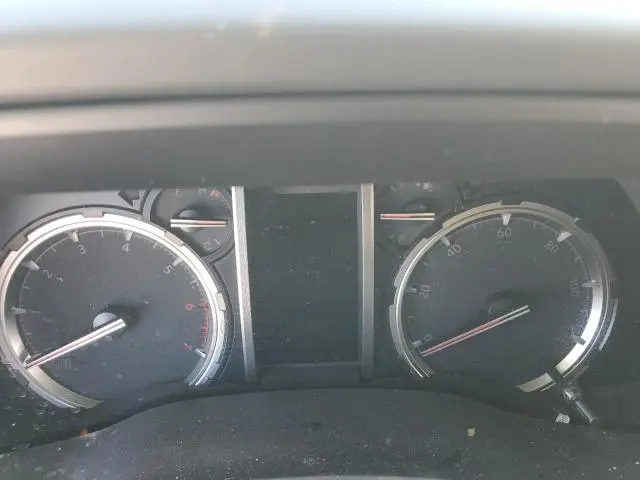 2023 TOYOTA 4RUNNER SE  