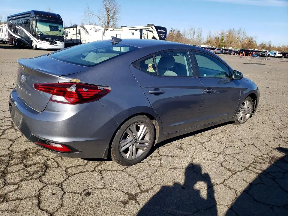 2019 HYUNDAI ELANTRA SEL  