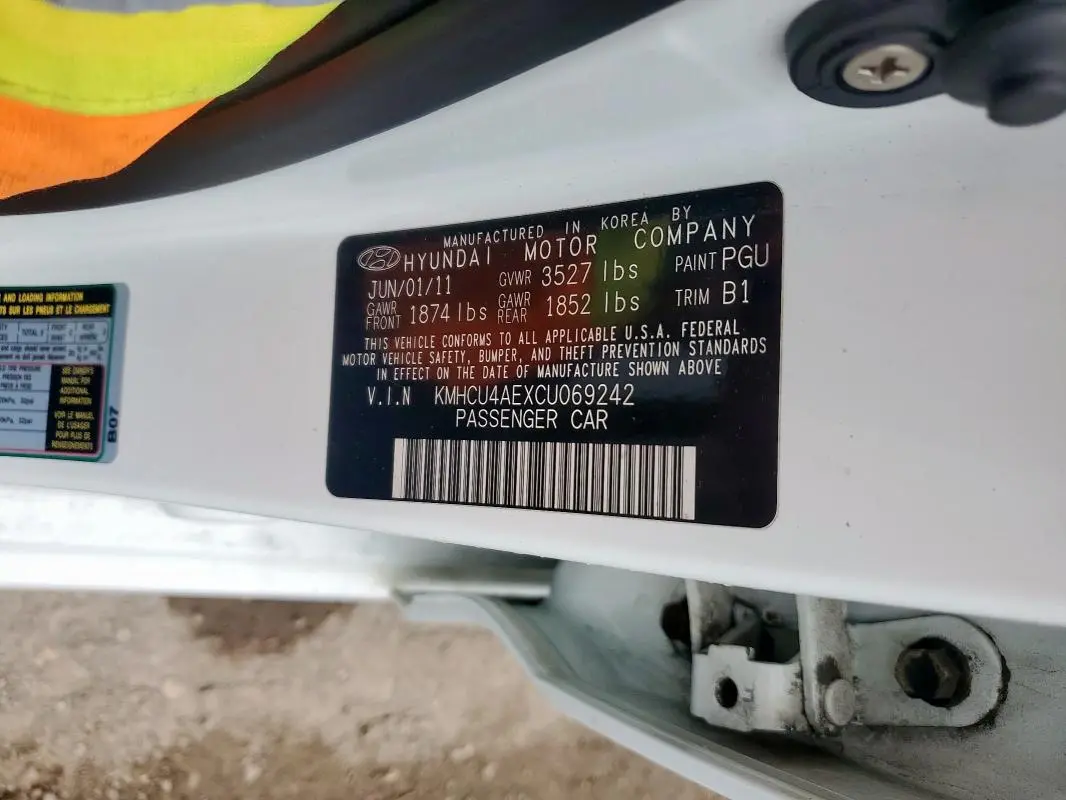 2012 HYUNDAI ACCENT GLS  