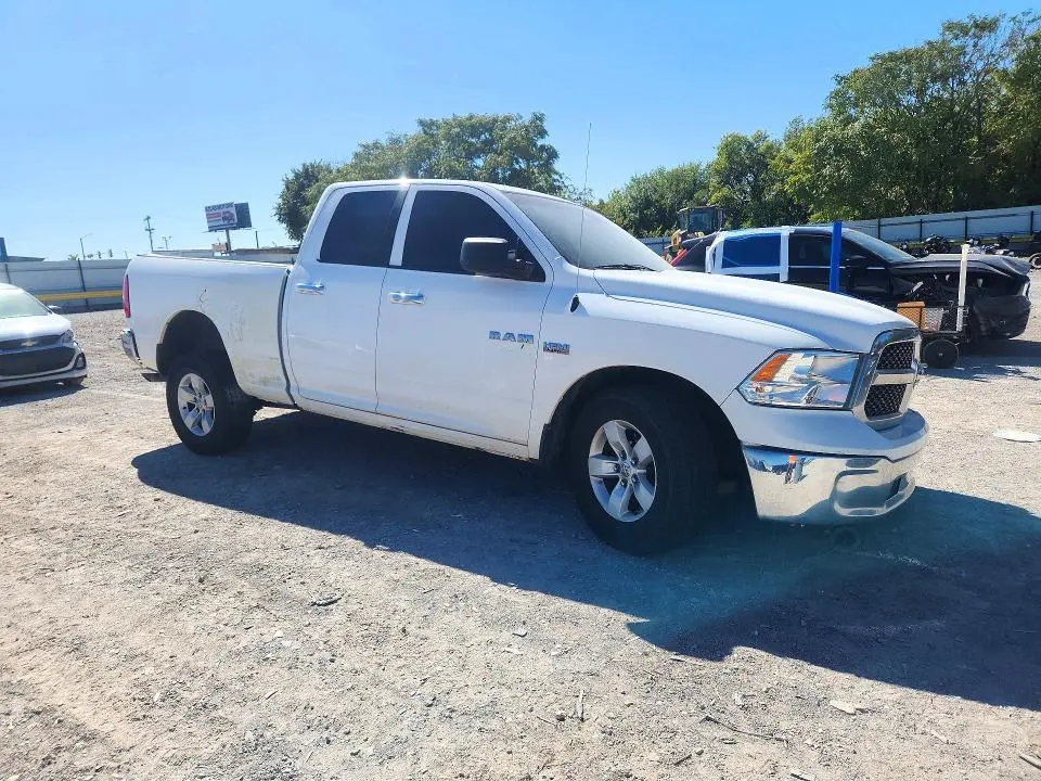 2017 RAM 1500 SLT  