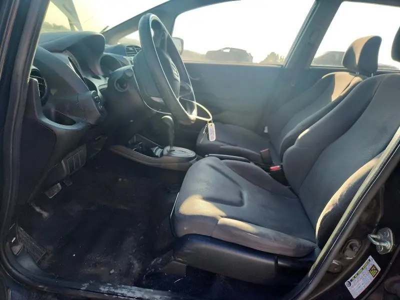 2010 HONDA FIT   