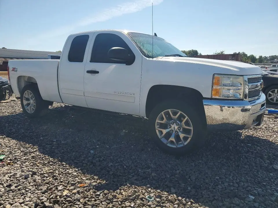 2013 CHEVROLET SILVERADO K1500 LT  