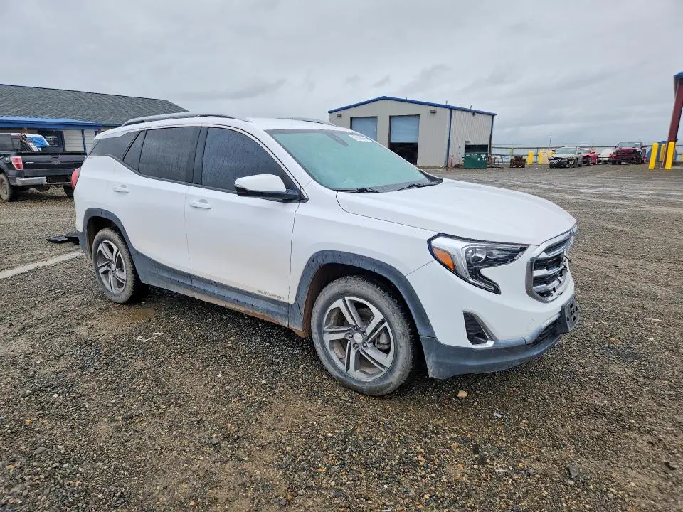 2021 GMC TERRAIN SLT  