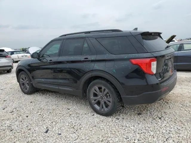 2022 FORD EXPLORER XLT  