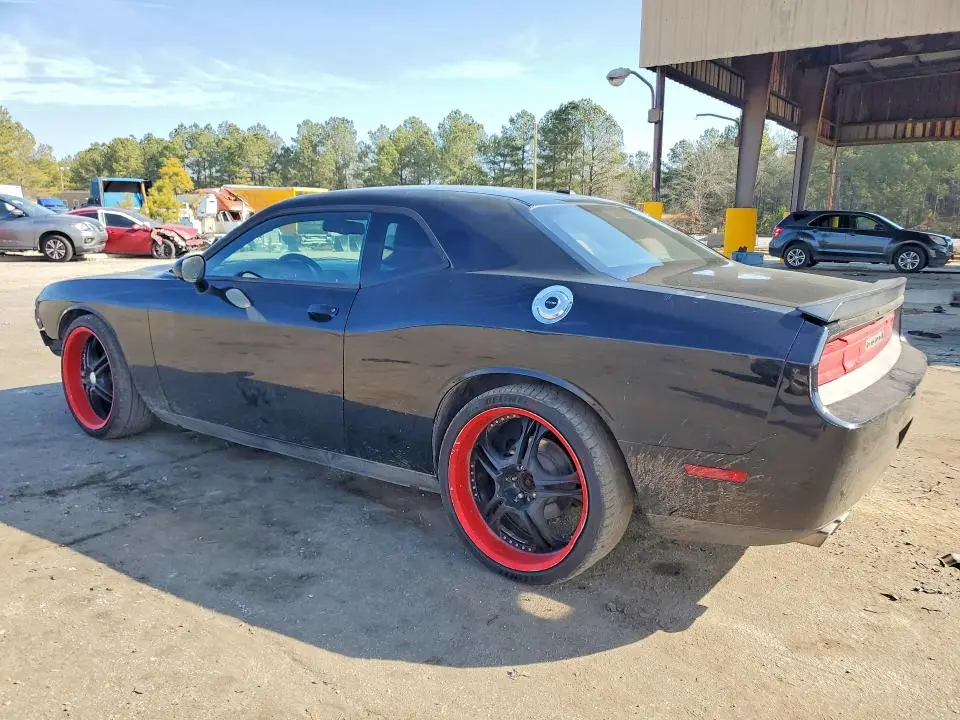 2013 DODGE CHALLENGER SXT  