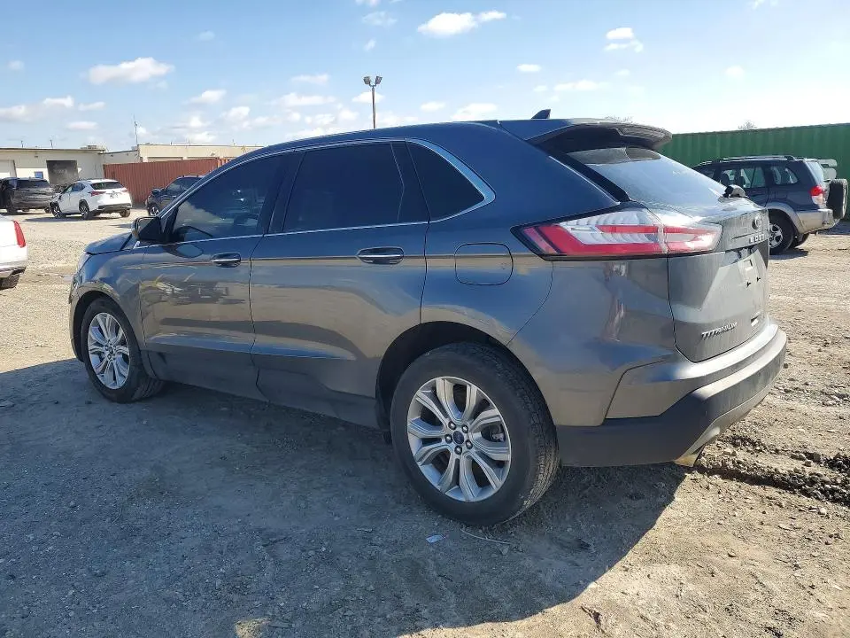 2022 FORD EDGE TITANIUM  