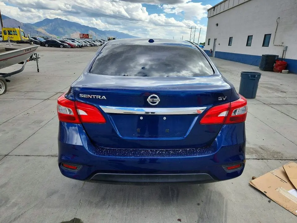 2019 NISSAN SENTRA SV  