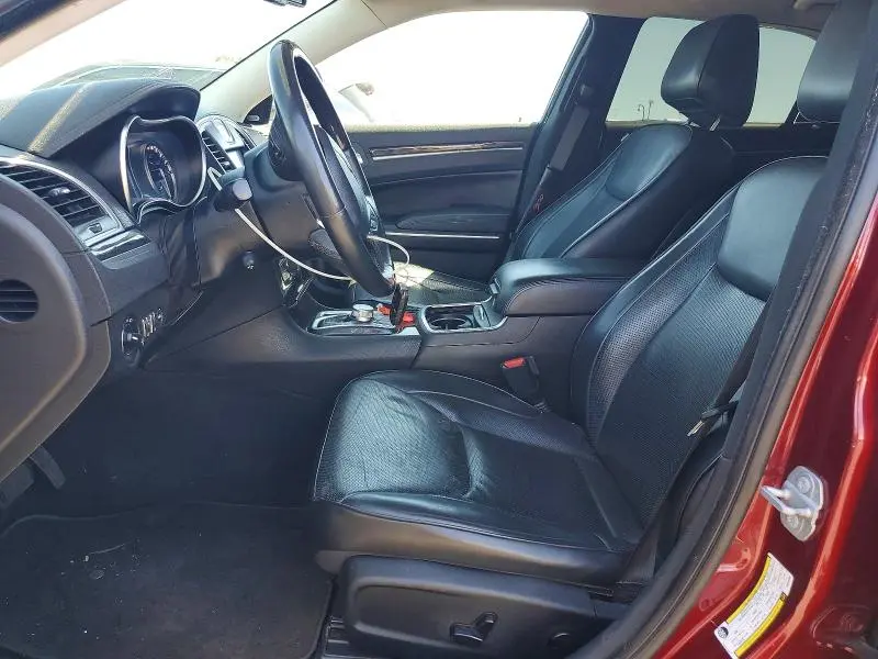 2019 CHRYSLER 300 LIMITED  