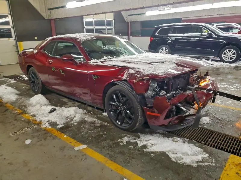 2022 DODGE CHALLENGER SXT  