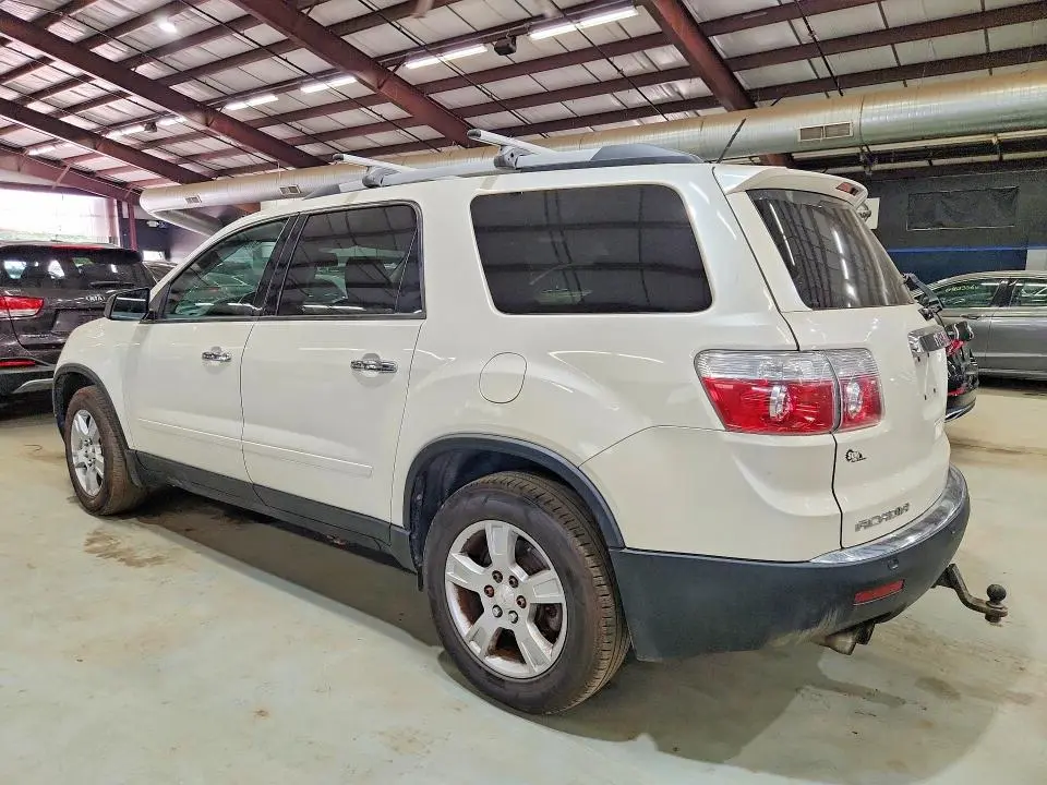 2012 GMC ACADIA SLE  
