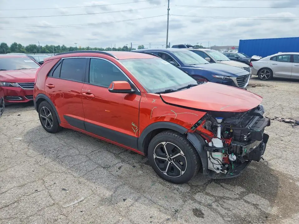 2023 KIA NIRO EX  