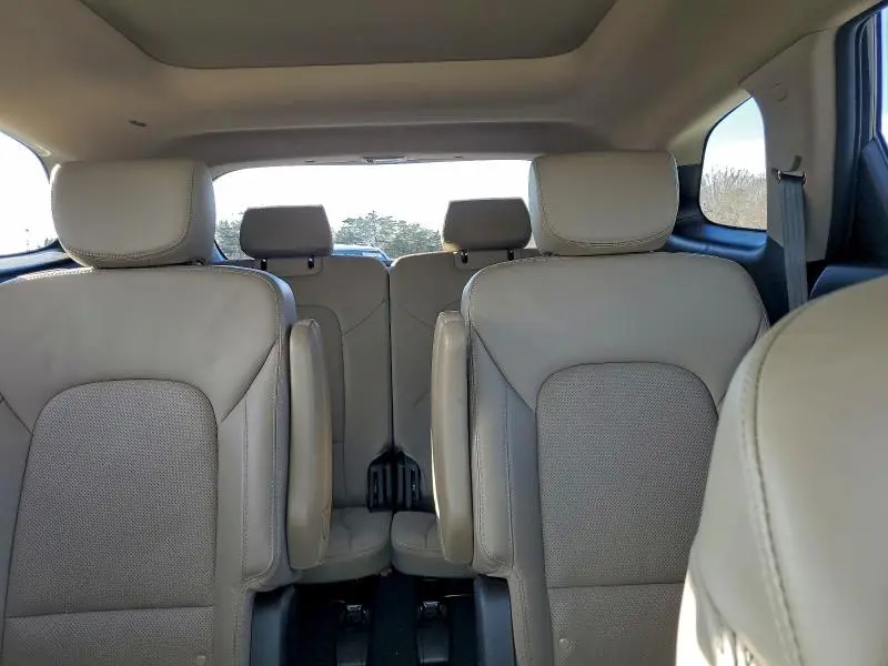 2017 HYUNDAI SANTA FE SE ULTIMATE  