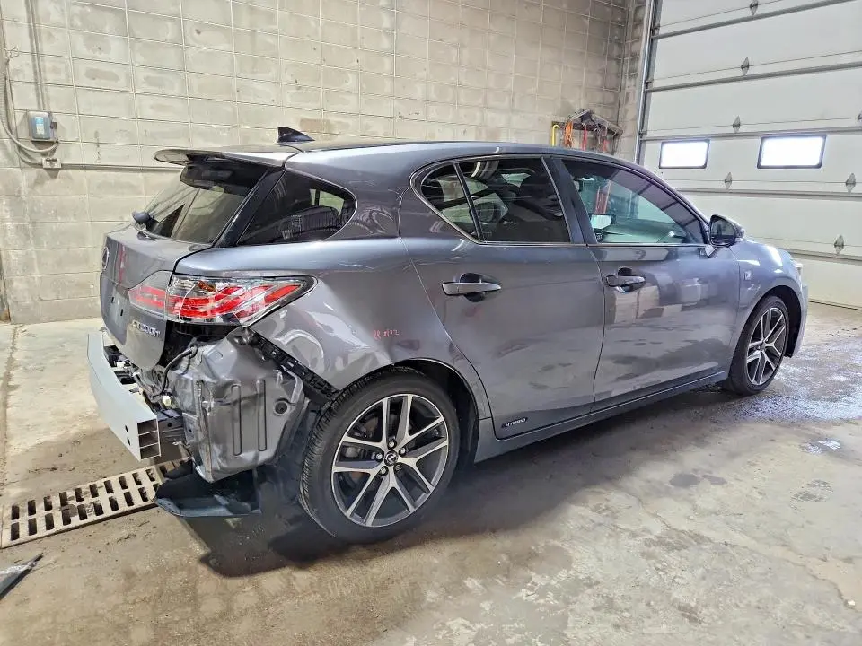 2017 LEXUS CT 200  