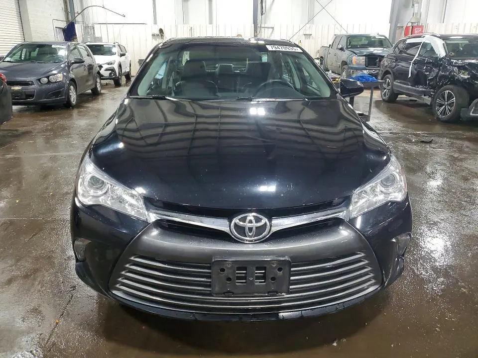 2017 TOYOTA CAMRY XLE  