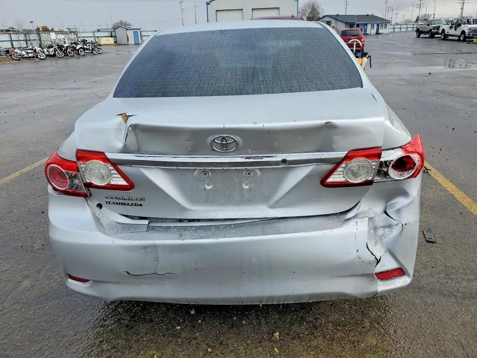 2013 TOYOTA COROLLA   