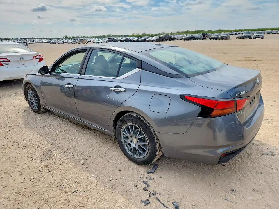2019 NISSAN ALTIMA S  
