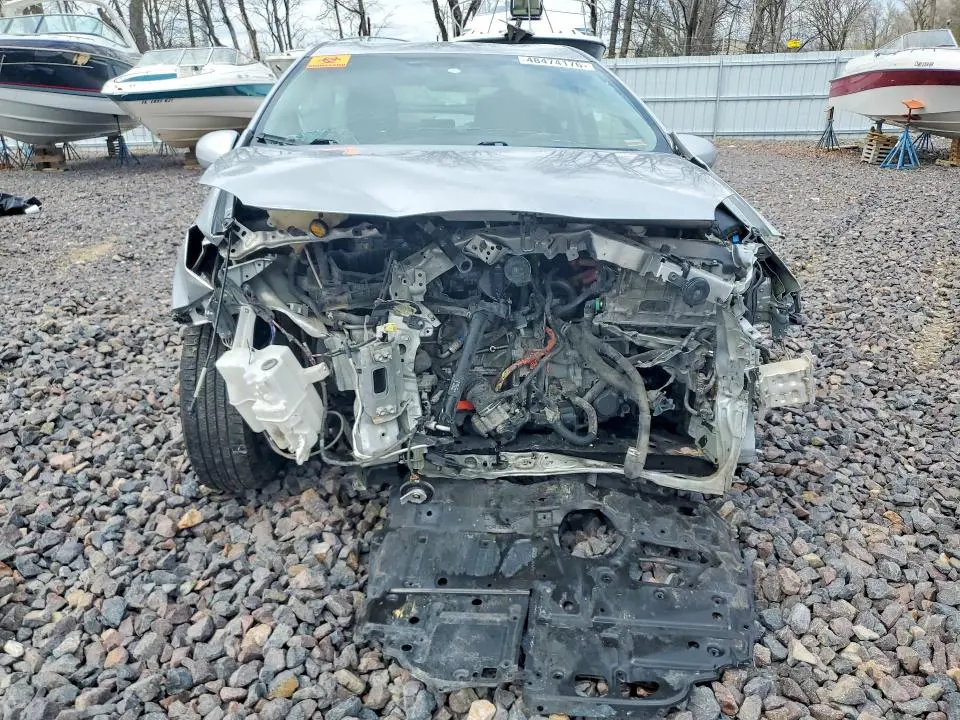 2013 TOYOTA PRIUS TWO  