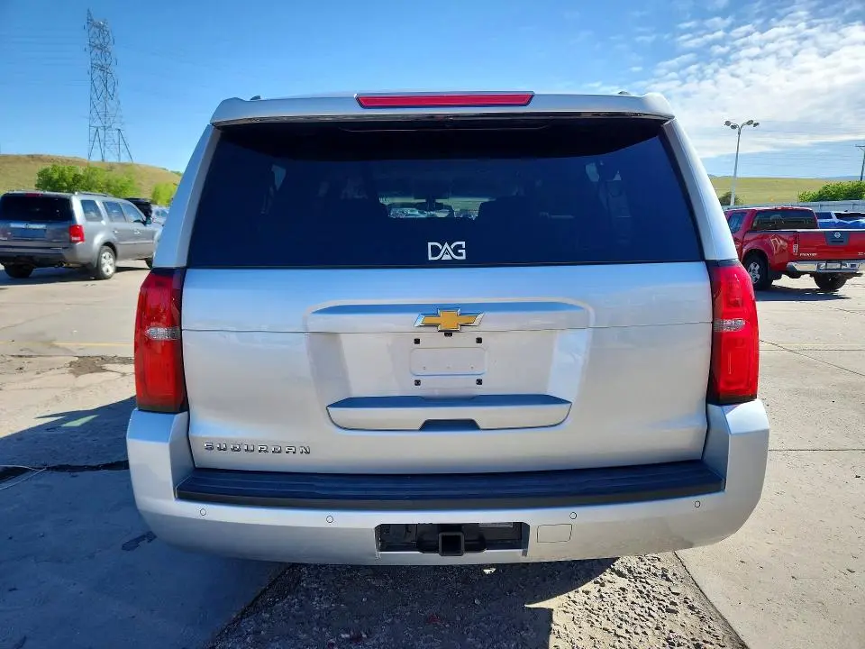 2017 CHEVROLET SUBURBAN K1500 LS  