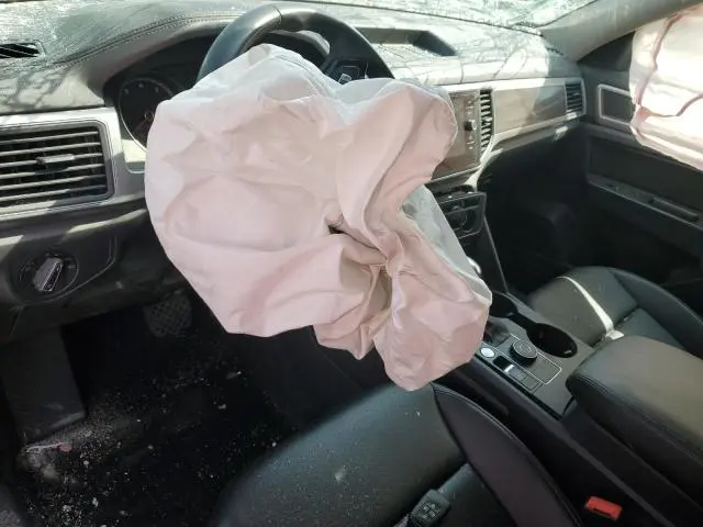 2019 VOLKSWAGEN ATLAS SE  