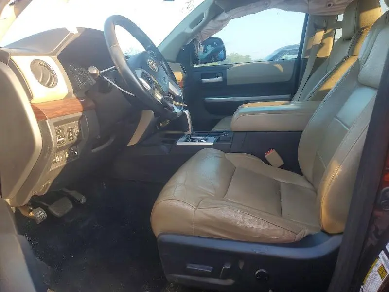 2017 TOYOTA TUNDRA CREWMAX LIMITED  