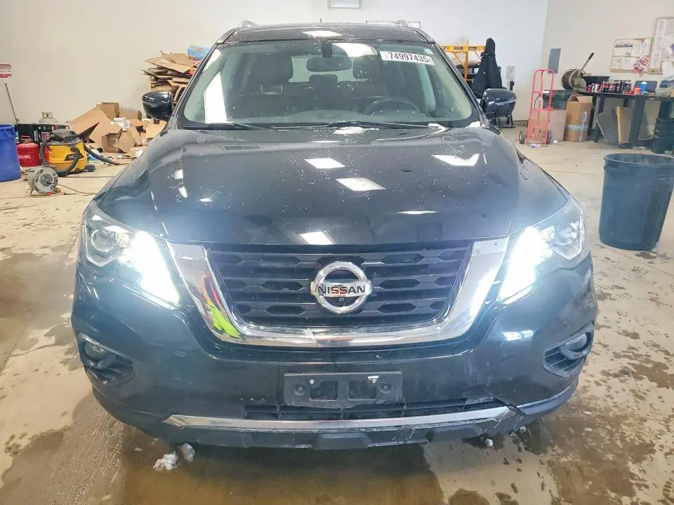 2017 NISSAN PATHFINDER S  