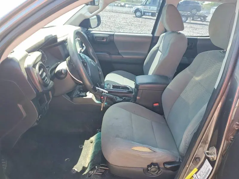 2016 TOYOTA TACOMA SR  