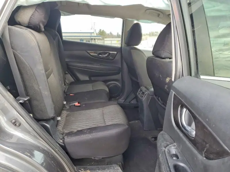 2018 NISSAN ROGUE SV  