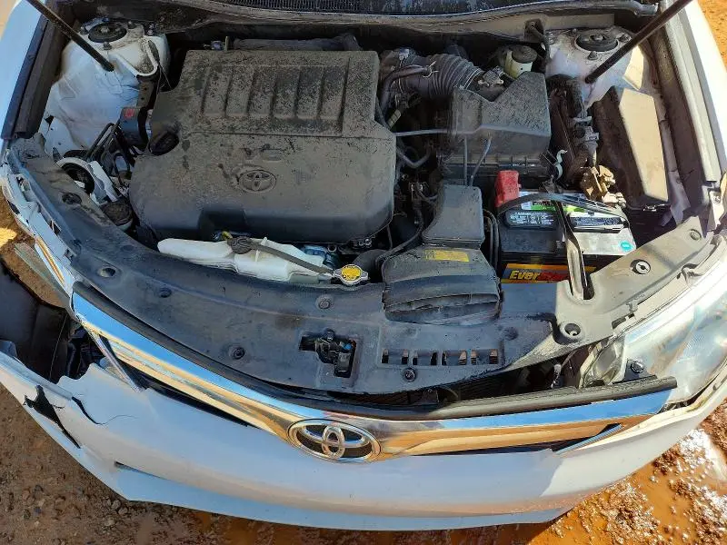 2014 TOYOTA CAMRY XLE V6  