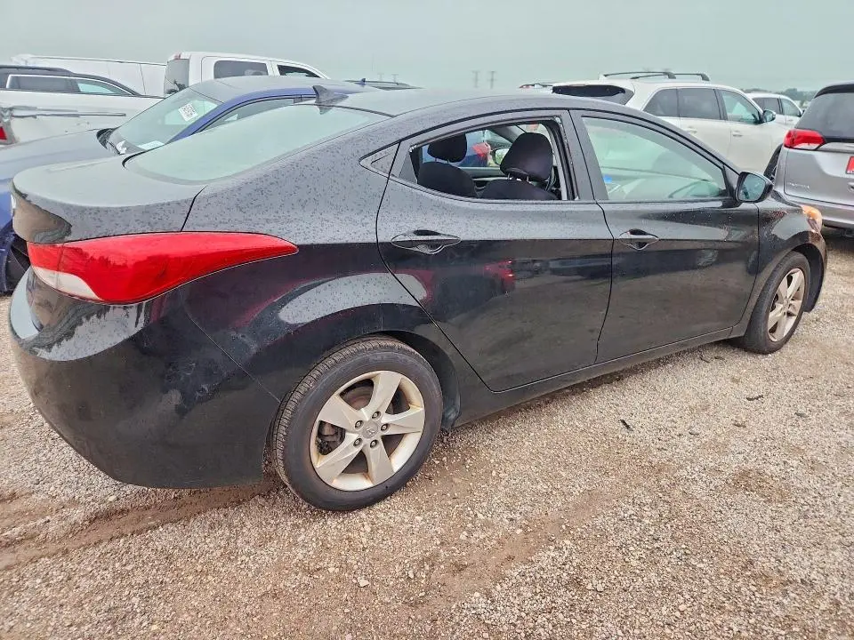 2011 HYUNDAI ELANTRA GLS  