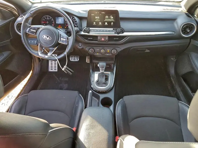 2021 KIA FORTE GT LINE  