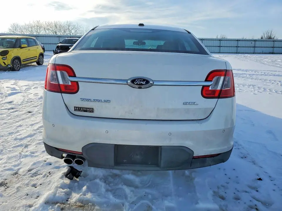 2011 FORD TAURUS SEL  