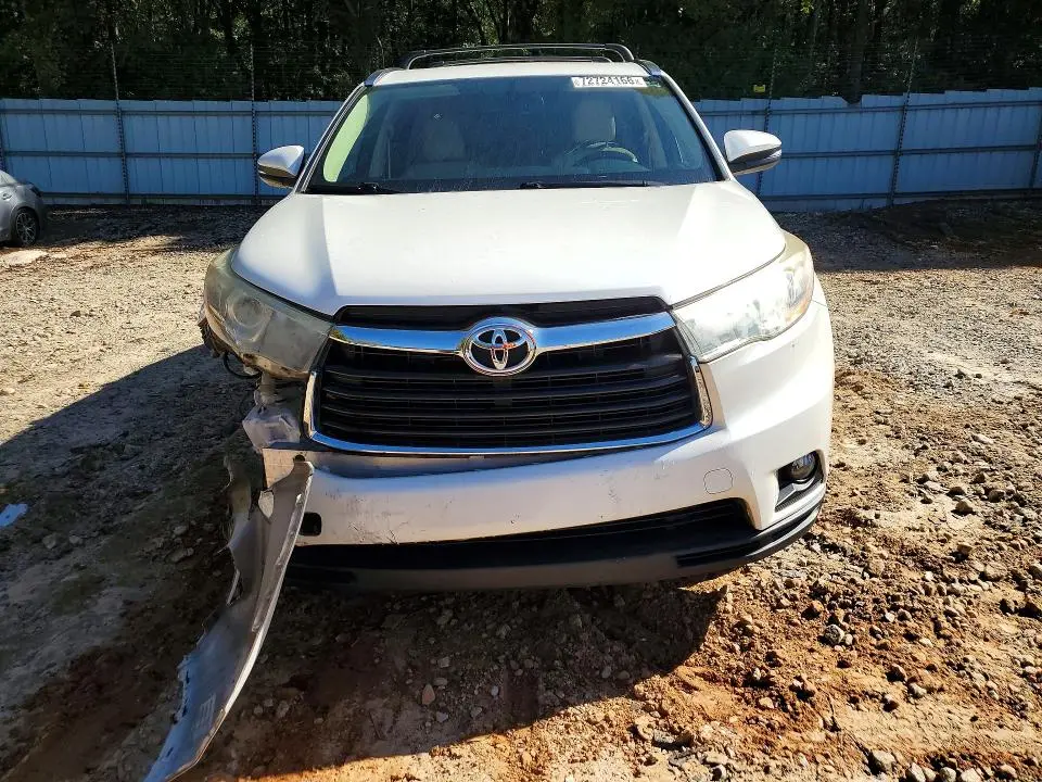 2015 TOYOTA HIGHLANDER XLE  