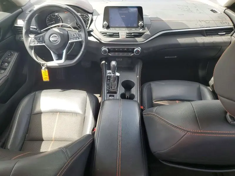 2022 NISSAN ALTIMA SR  