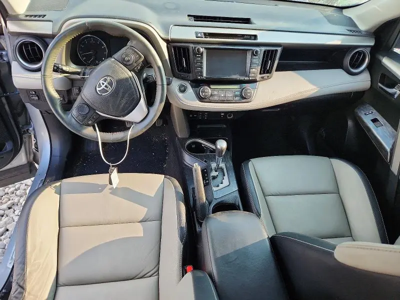 2017 TOYOTA RAV4 PLATINUM  