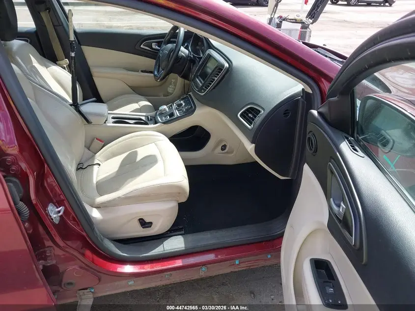 2017 CHRYSLER 200 LIMITED PLATINUM