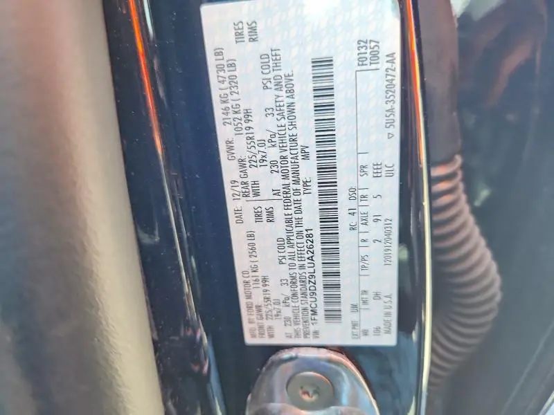 2020 FORD ESCAPE TITANIUM  