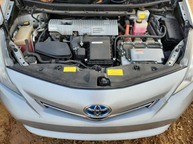 2012 TOYOTA PRIUS V   