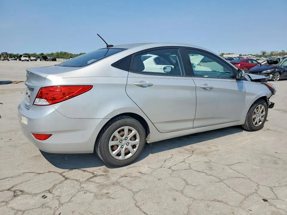 2014 HYUNDAI ACCENT GLS  